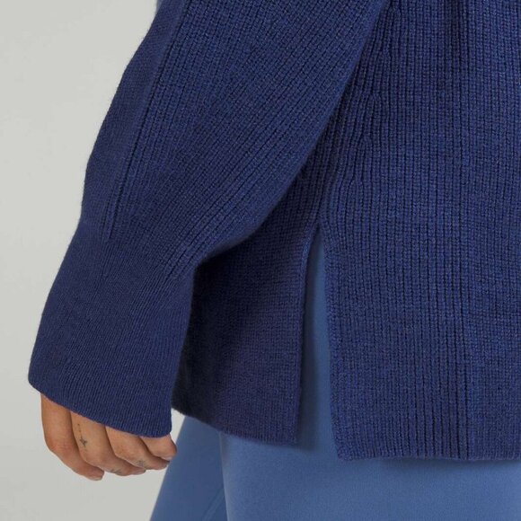 Lululemon Merino Wool-Blend Ribbed Crewneck Sweater- Size 4 (2022) - Picture 5 of 13